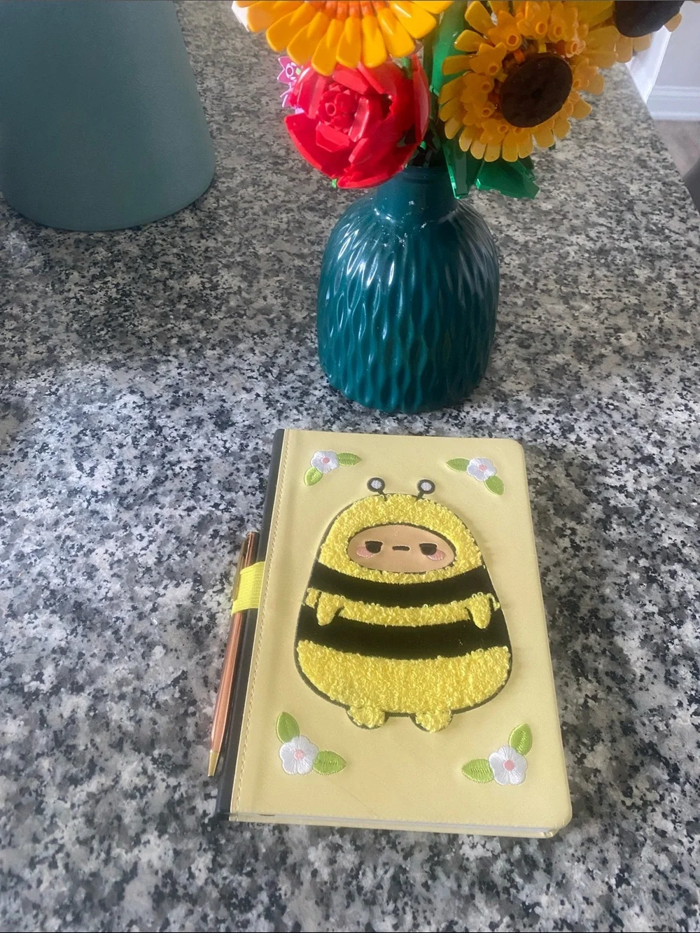 NWOT SMOKO hardcover Bumblebee Plush Patch Notebook with Pen